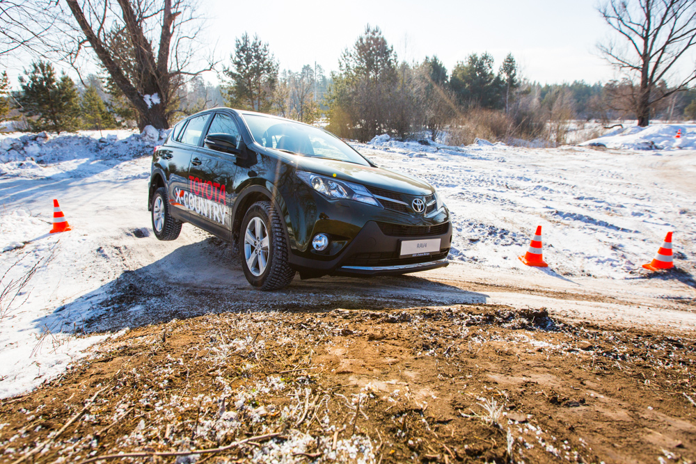 Toyota RAV4 на Toyota X-Country
