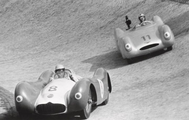 Фильм "Соперники за рулем" Фильм "Соперники за рулем"