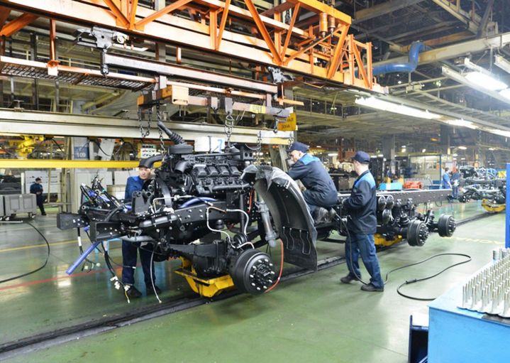 КамАЗ объявил дни простоя КамАЗ объявил дни простоя