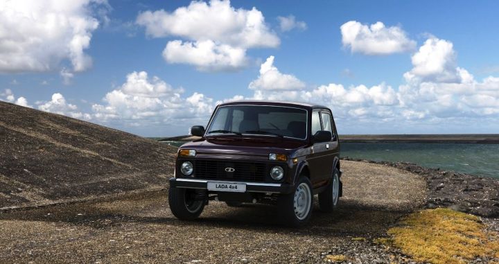 "Нива" получила новую люксовую комплектацию.