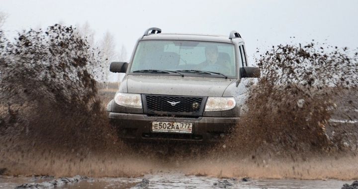 Обновленный UAZ Patriot поступит в продажу в ноябре 2014 года. Обновленный UAZ Patriot поступит в продажу в ноябре 2014 года.