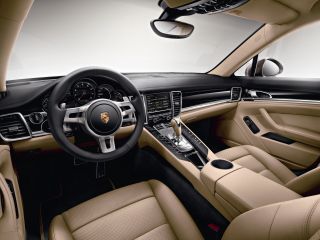 Обновленный Porsche Panamera представят в 2016 году Обновленный Porsche Panamera представят в 2016 году