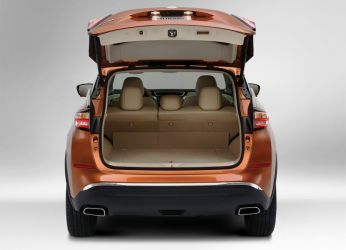 Первые экземпляры нового Nissan Murano сошли с конвейера в США