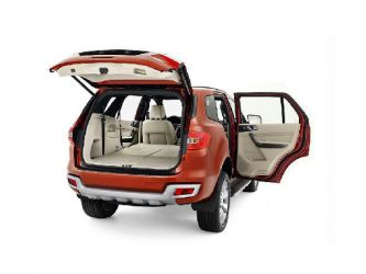 Компания Ford презентовала 7-местный внедорожник Everest Компания Ford презентовала 7-местный внедорожник Everest