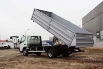 Самосвал с верхними навесными бортами на базе Mitsubishi FUSO
