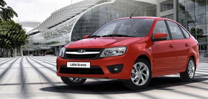 «АвтоВАЗ» отзывает 14 000 Lada Granta из-за проблем с тормозной трубкой