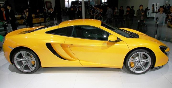В автосалоне в Гуанчжоу показали новый суперкар McLaren 625C В автосалоне в Гуанчжоу показали новый суперкар McLaren 625C