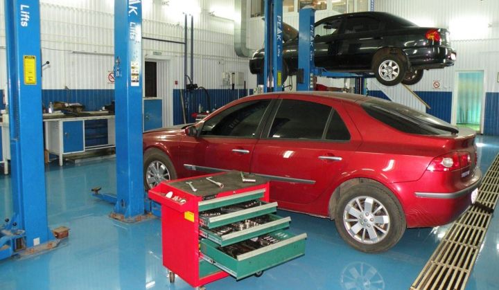 С нового года содержание иномарок в России влетит в копеечку С нового года содержание иномарок в России влетит в копеечку