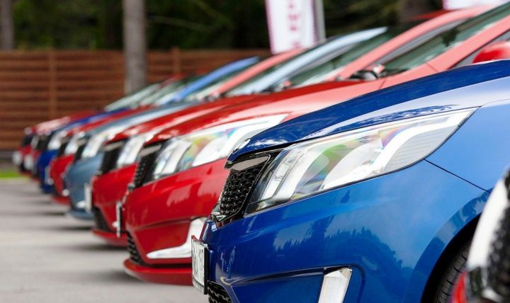 В России возник дефицит на иномарки