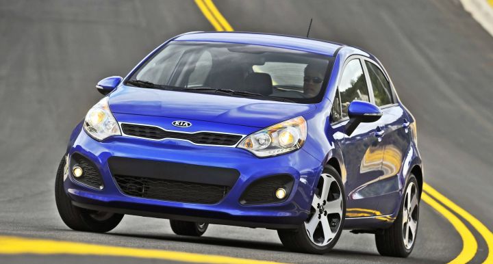 Компания Kia остановила поставки автомобилей, кроме модели Rio Компания Kia остановила поставки автомобилей, кроме модели Rio