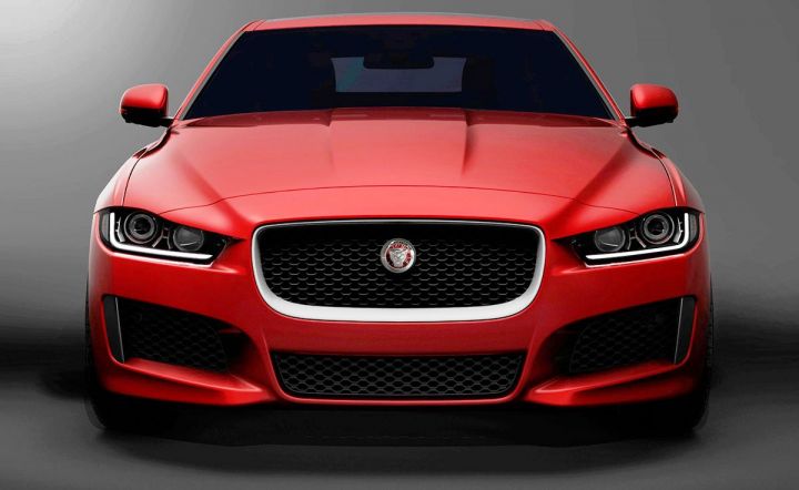 Jaguar XE признали самым красивым автомобилем 2014 года Jaguar XE признали самым красивым автомобилем 2014 года