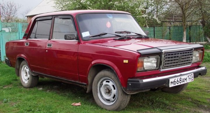российская классика ВАЗ-2107 «упала» на 9,6%