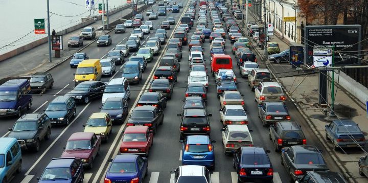 33% автомобилей в России старше 15 лет 33% автомобилей в России старше 15 лет