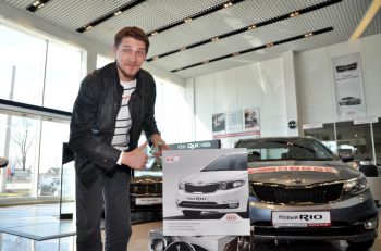 В Санкт-Петербурге презентовали новый Kia Rio В Санкт-Петербурге презентовали новый Kia Rio