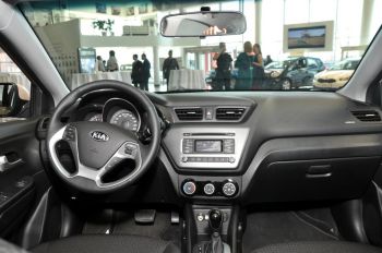 В Санкт-Петербурге презентовали новый Kia Rio В Санкт-Петербурге презентовали новый Kia Rio