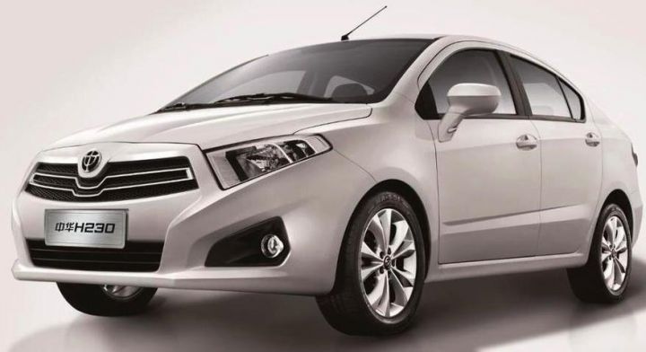 Китайские седан и хэтчбек Brilliance H230 доехали до России Китайские седан и хэтчбек Brilliance H230 доехали до России