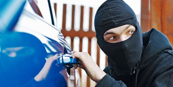 Угонщики будут возмещать автовладельцам вред Угонщики будут возмещать автовладельцам вред