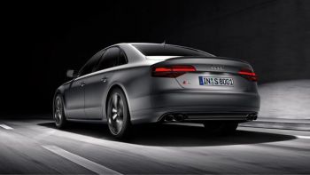 Новый Audi S8 plus покажут во Франкфурте Новый Audi S8 plus покажут во Франкфурте