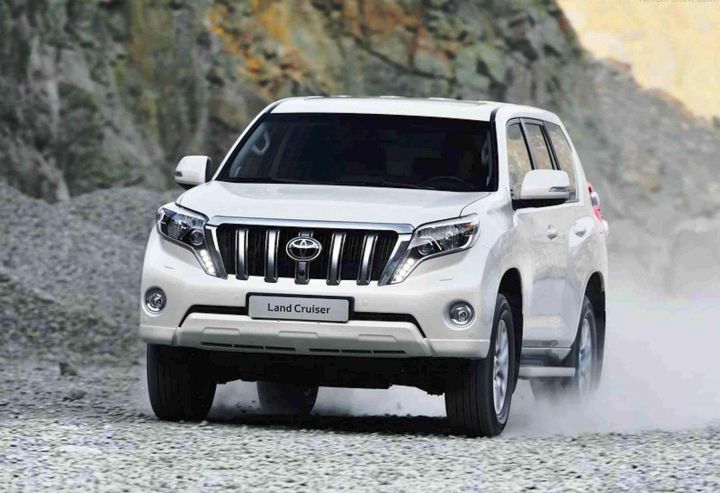 Toyota перестанет собирать Land Cruiser Prado в России
