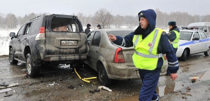 Плохие дороги – причина почти половины ДТП в России