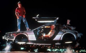 Автомобиль из фильма «Назад в будущее» запустят в производство