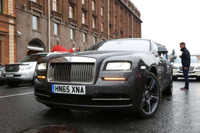 Rolls-Royce Motor Cars St.Petersburg. Тест-драйв по улицам Санкт-Петербурга
