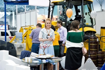 Выставка TransSiberia/Translogistica: оптимизировать доставку коммерческих грузов и выбрать поставщика складской техники Выставка TransSiberia/Translogistica: оптимизировать доставку коммерческих грузов и выбрать поставщика складской техники