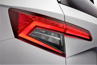 KAROQ воплотил черты нового языка дизайна SKODA. KAROQ воплотил черты нового языка дизайна SKODA.