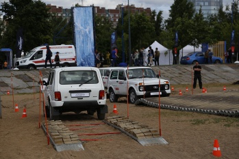 Юбилей LADA 4х4 отпраздновали на VKFEST в Санкт-Петербурге! Юбилей LADA 4х4 отпраздновали на VKFEST в Санкт-Петербурге!
