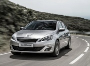 16 октября в России начались продажи нового Peugeot 308