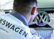 Volkswagen опять приостановил производство в России