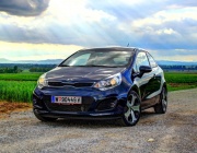 Kia Rio сдвинул Lada Granta с позиции самого популярного автомобиля