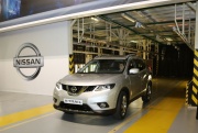 Новый Nissan X-Trail. Производство началось - у дилеров в феврале 2015