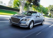 Hyundai назвала стоимость седана Genesis в Великобритании