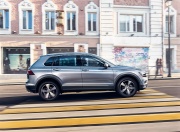 Volkswagen Tiguan c двигателем мощностью 150 л.с. уже в салонах дилеров