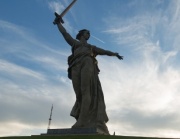 Каникулы ботаников. 1 июля. Волгоград-Тольятти: самая большая мать