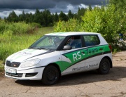 Необычные соревнования по автомногоборью на обычной Skoda Fabia с двигателем 1,2 литра